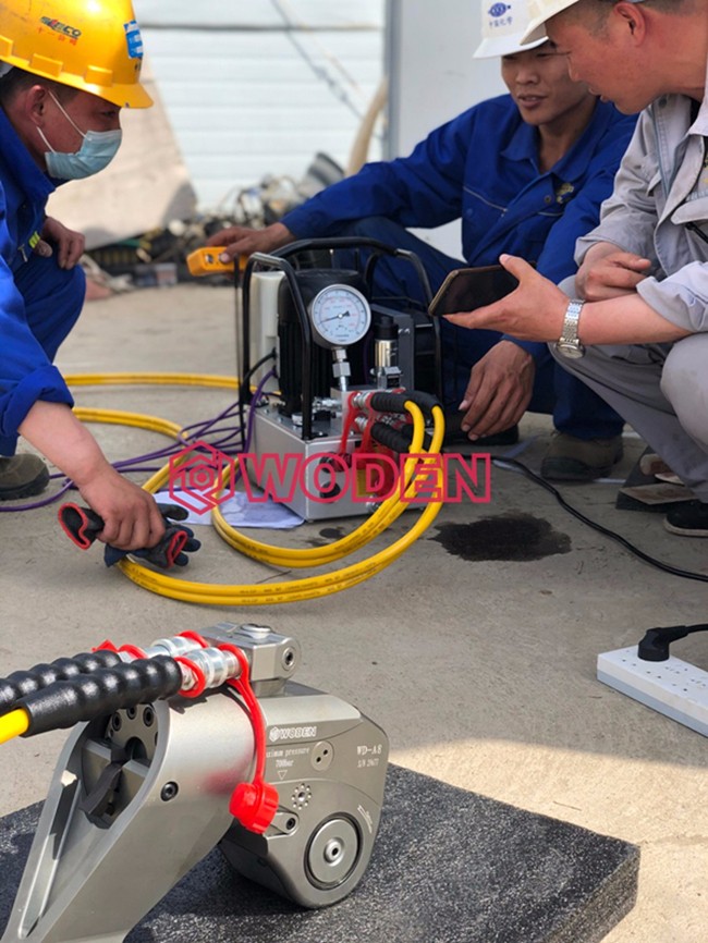 沃頓液壓扳手應用于盤錦某石化煉化廠